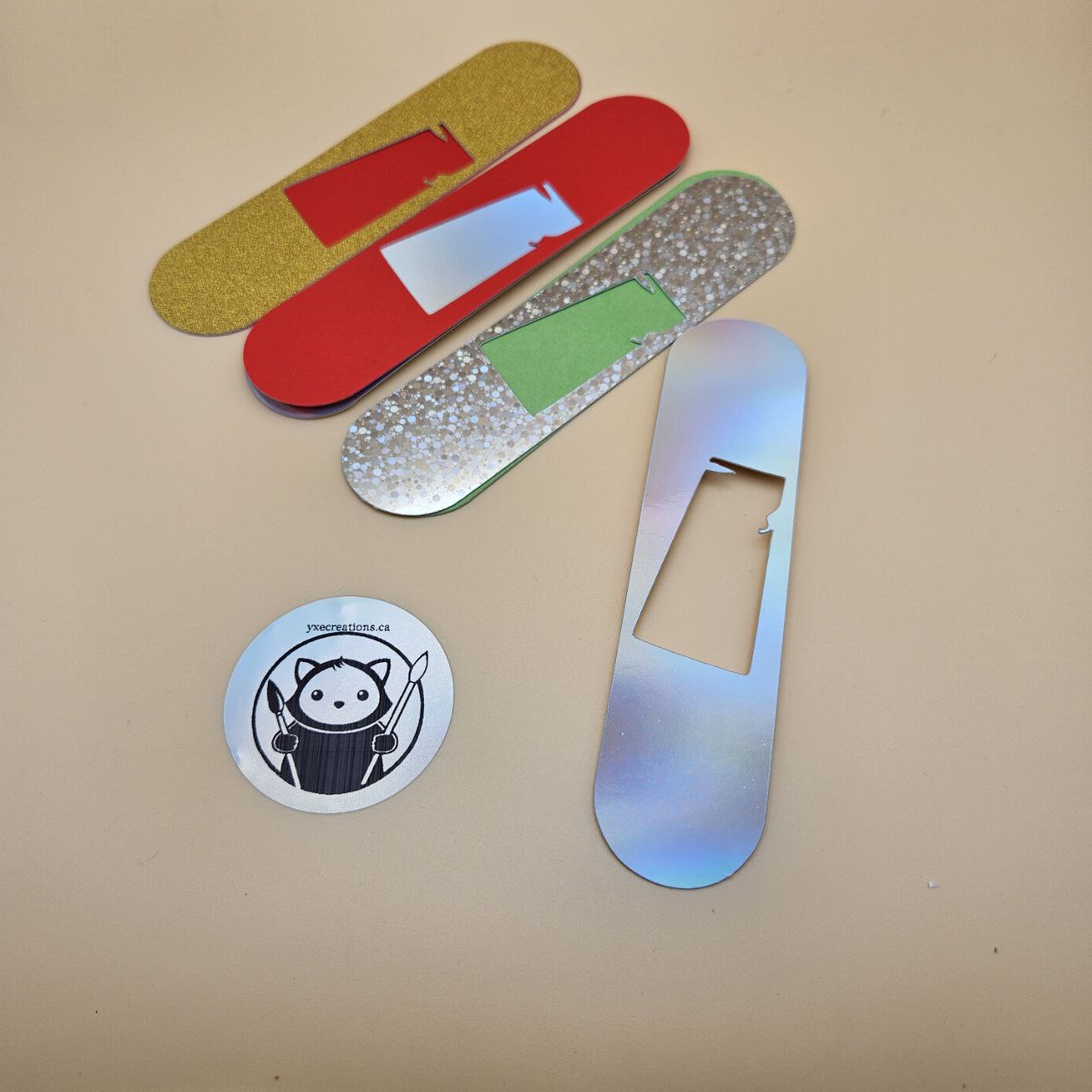 Bookmarks - Saskatchewan Cutout - Round Shape
