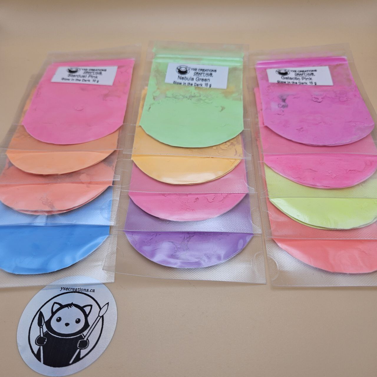 Glow in the dark pigment powder
