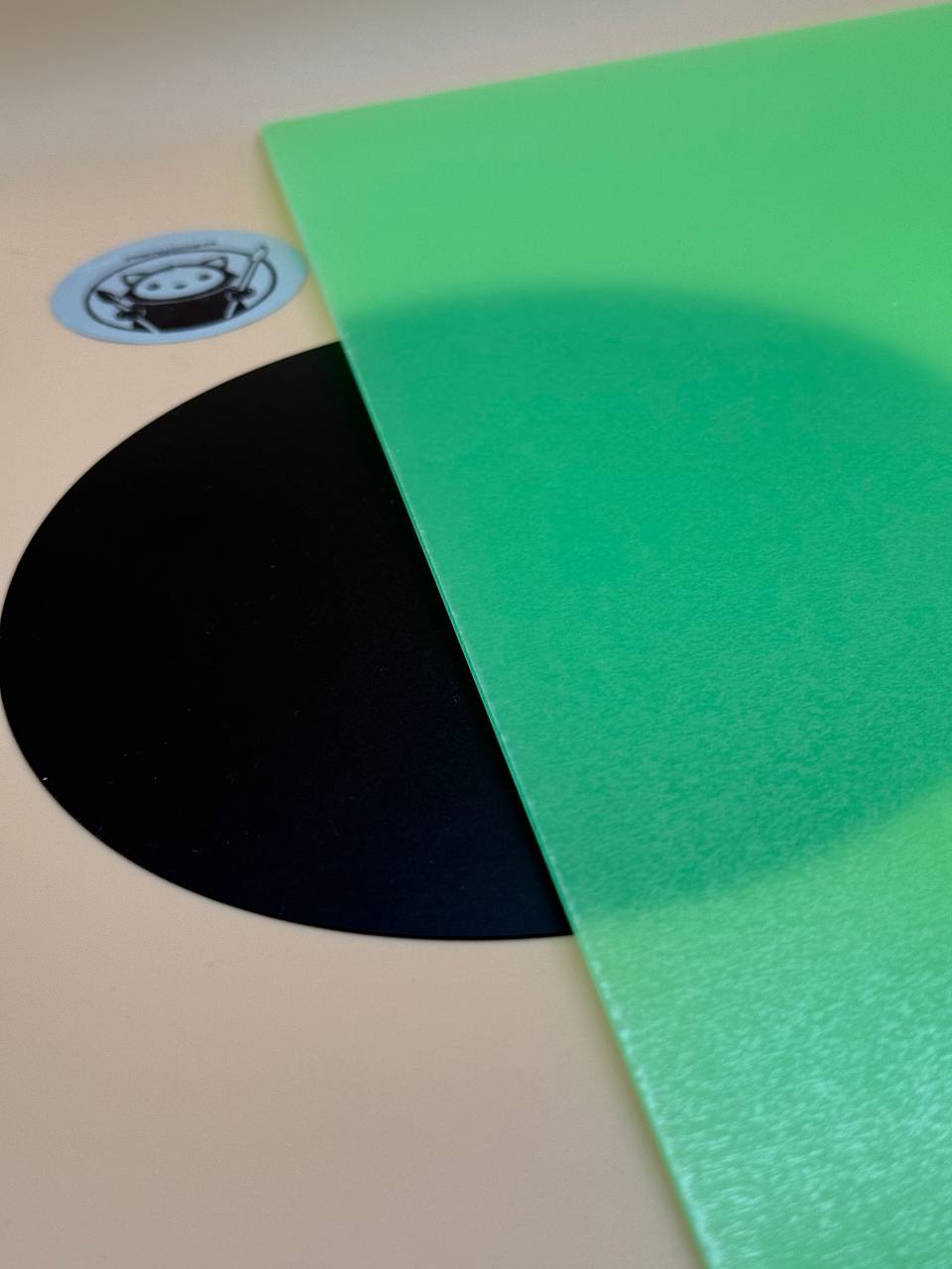 Glow in the Dark Green Acrylic sheet for Crafts
