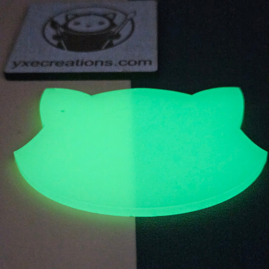 Glow in the Dark Acrylic Sheet - Off-white (view 2)