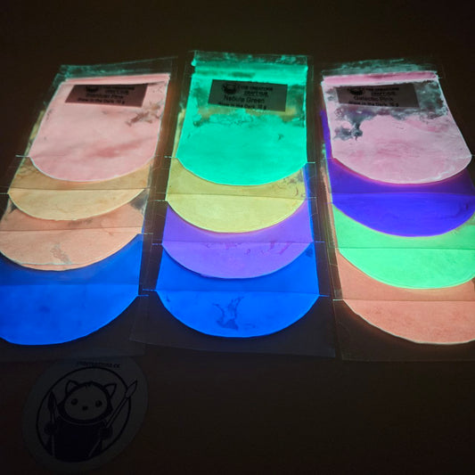 Glow in the dark Powder - mica collection