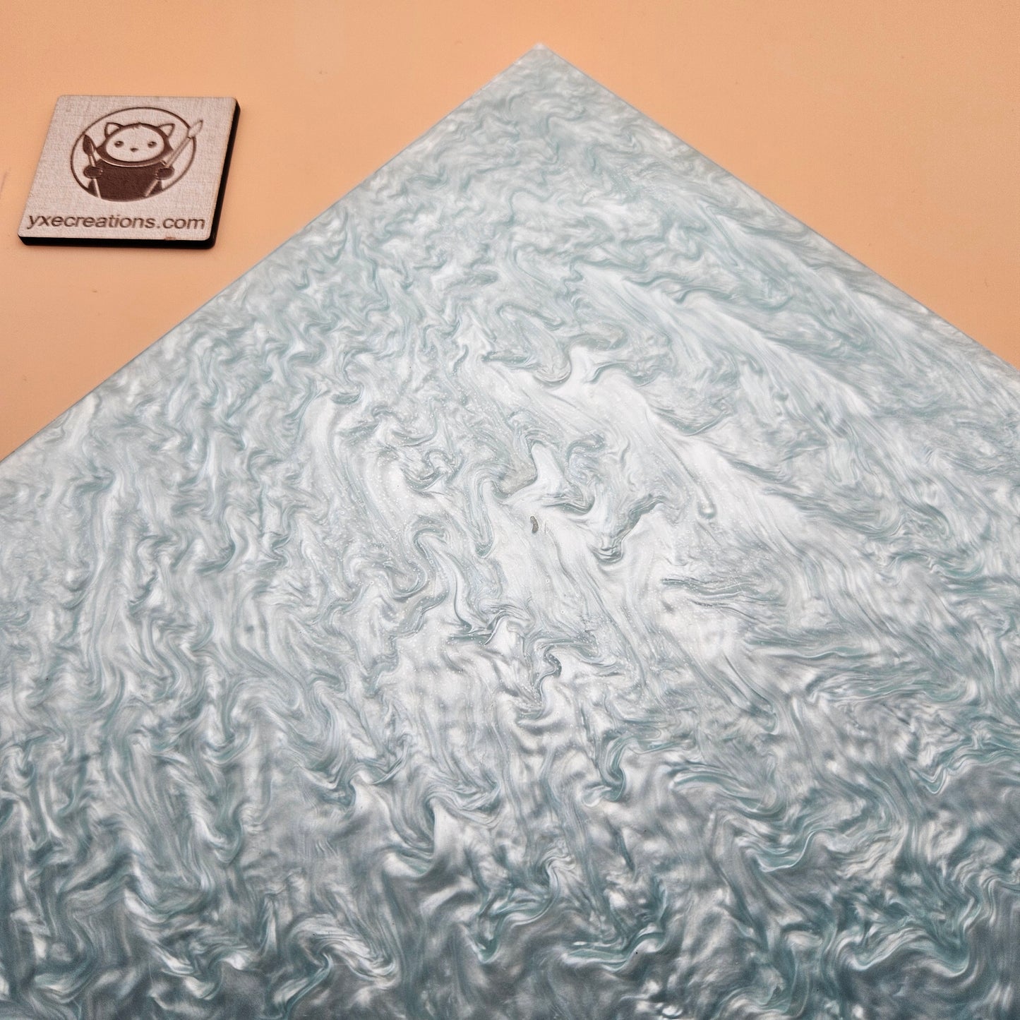 Designer Acrylic Sheet - Liquid Pearl - Glacier