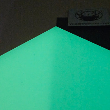 Glow in the Dark Acrylic Sheet - Off-white Corner Glowing