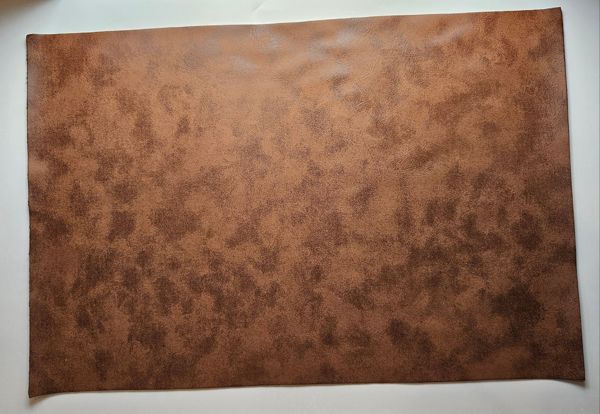 Caramel / Engraves Black - Matte Vintage - Leatherette Sheet - PU Material (view 2)