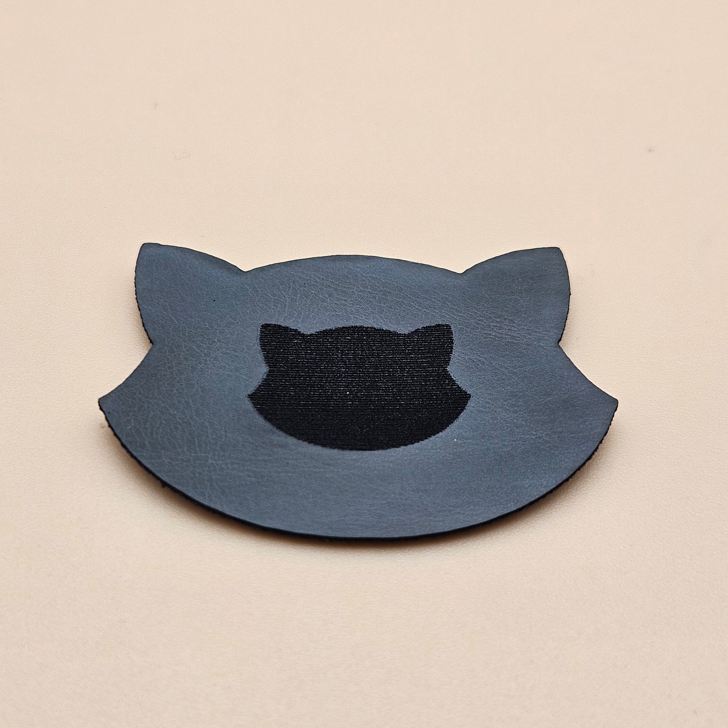 Dark Grey - Engraves Black - Glossy Leatherette Sheet – PU Material (view 3)