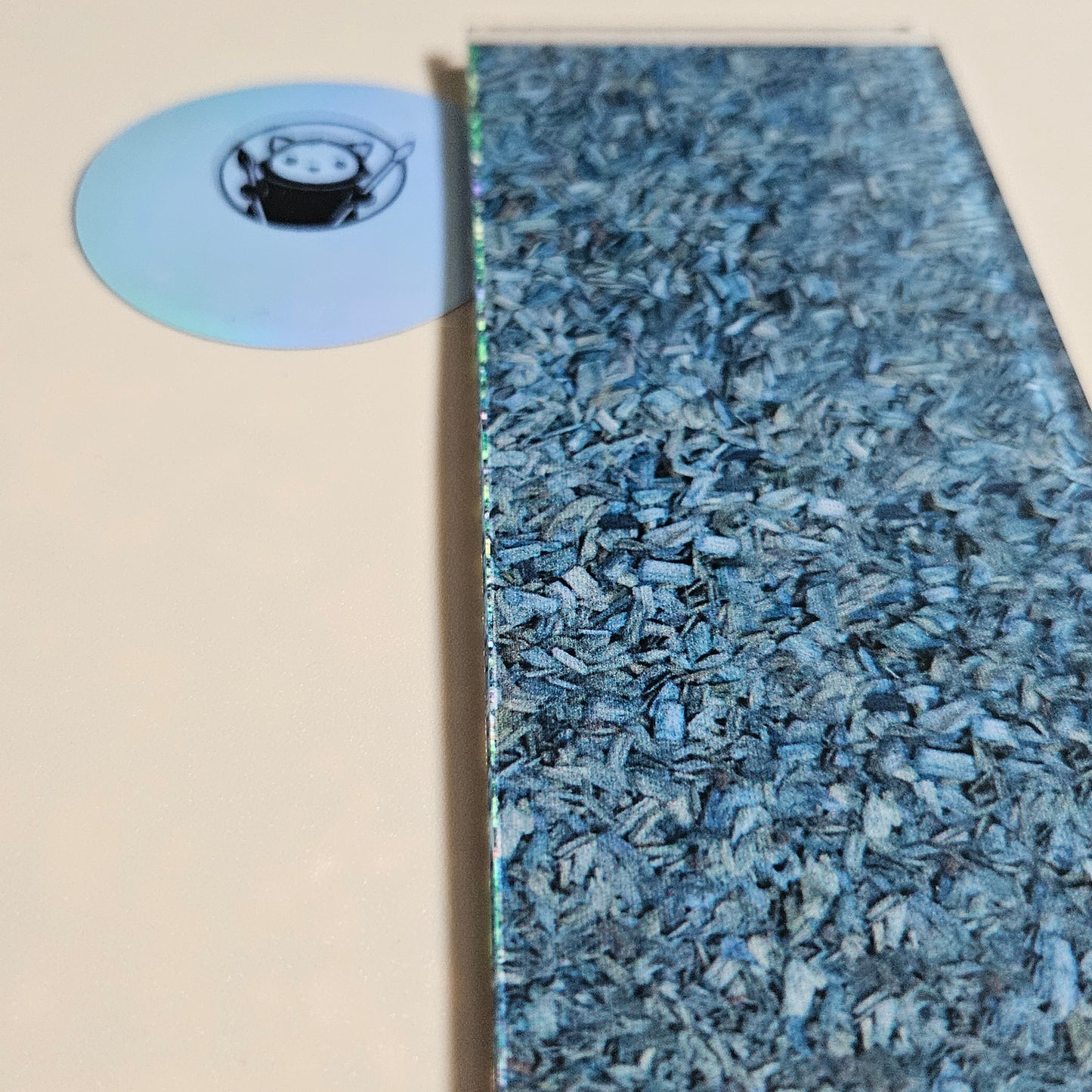 Next Level Sheet - Printed Plywood and Accrylic Sheet - Gray Wood Chips Close Up