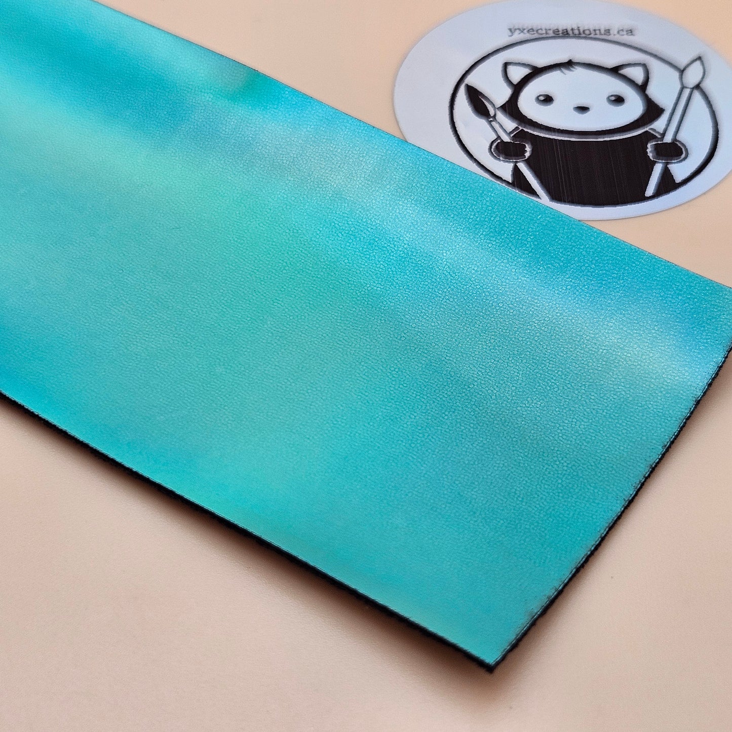 Holographic Glossy - Hydra Green- Laserable Leatherette - PU Matherial (view 2)