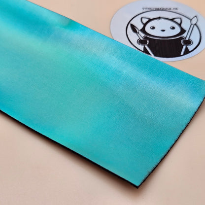 Holographic Glossy - Hydra Green- Laserable Leatherette - PU Matherial (view 2)