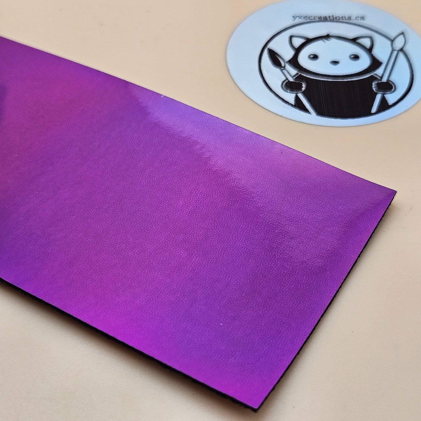 Holographic Glossy - Ultraviolet Purple - Laserable Leatherette - PU Matherial (view 2)